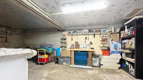 Maison 5 pièces 103 m2 avec grand garage