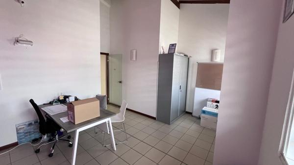 Bureaux professionnel de 86 m2