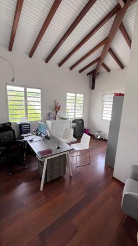 Bureaux professionnel de 86 m2