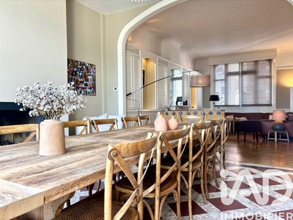 Maison à vendre 15 pièces 375 m² Croix