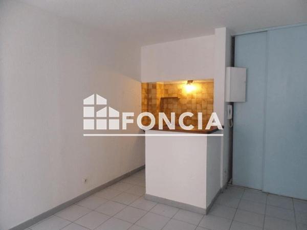 Location Appartement 2 pièces 28.1 m² - 7 RUE DE LUPPE Toulouse 31500