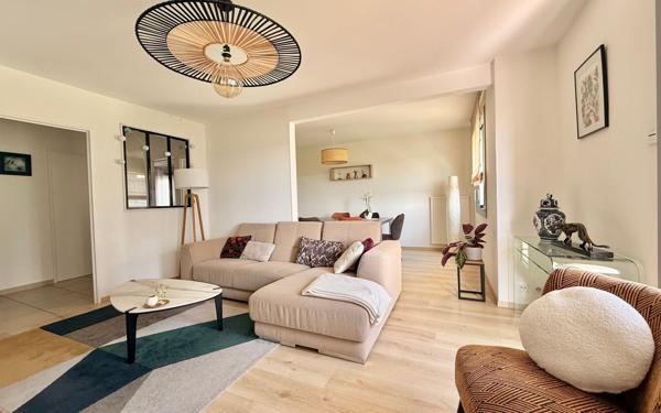 Appartement à vendre    4 pièces • 82,45 m2 Dijon