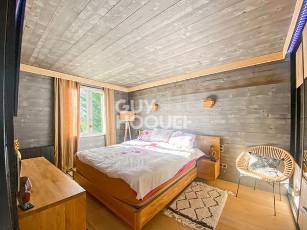 Maison Sainte Soulle 5 pièce(s) 132 m2 - Installez votre activité : Maison de plain-pied + Hangar + Terrain constructible 3 600 m²