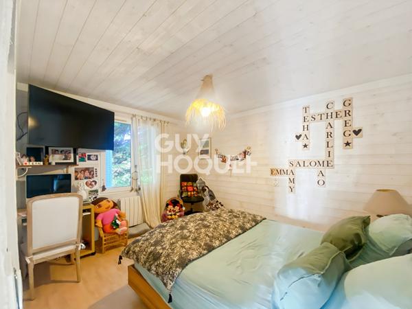 Maison Sainte Soulle 5 pièce(s) 132 m2 - Installez votre activité : Maison de plain-pied + Hangar + Terrain constructible 3 600 m²