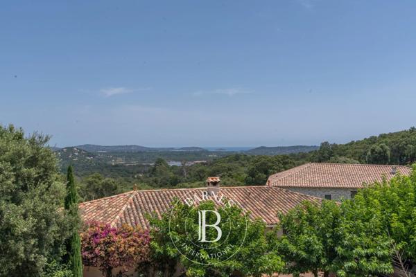 Porto-Vecchio, Villa 4 Chambres -  165 m² à vendre