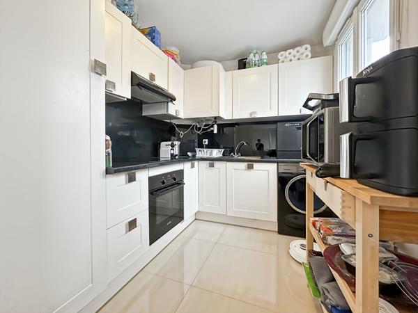 Appartement Rosny Sous Bois 3 pièce(s)