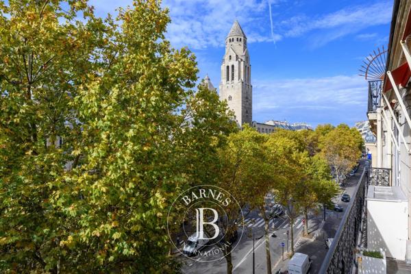 Paris 8ème, Appartement 4 Chambres -  164 m² à vendre