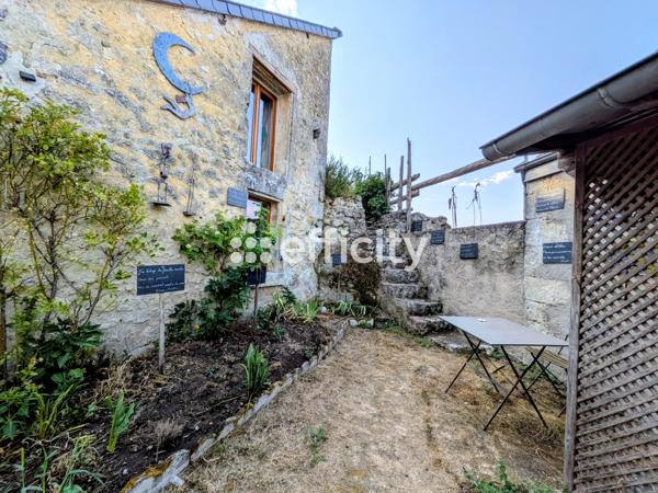 Maison
         8 pièces
        - 166 m² 283 000 € *