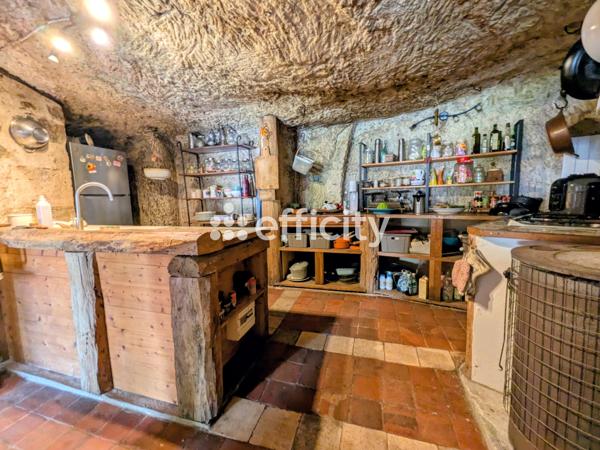 Maison
         8 pièces
        - 166 m² 283 000 € *