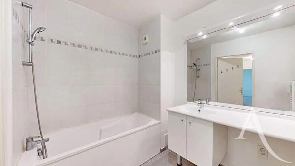 Rayonnant appartement avec de grands espaces à Mantes La Jolie, 3 pièce(s) 66 m2 avec petit jardin