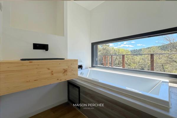 Salernes (83690) YSIA