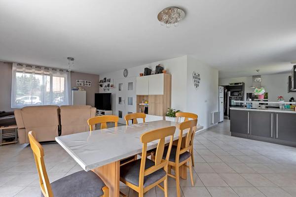 Maison à vendre 7 pièces 146m² La Chapelle-d'Armentières (59930)