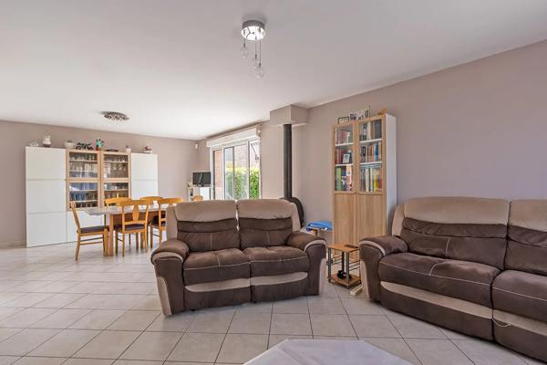Maison à vendre 7 pièces 146m² La Chapelle-d'Armentières (59930)