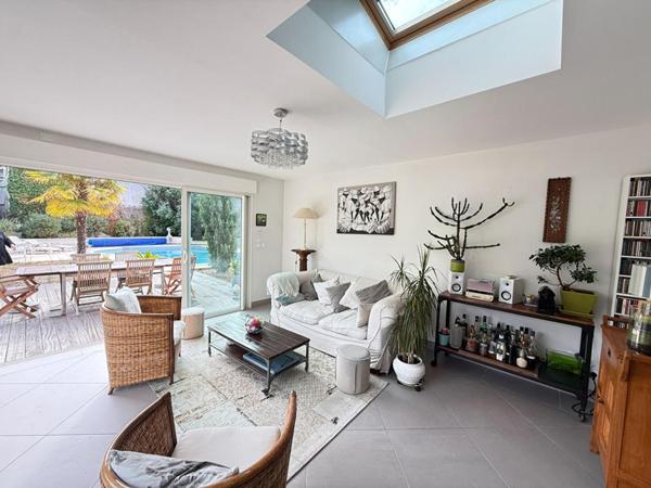 Maison Saint Yrieix Sur Charente 5 pièce(s) 110 m2