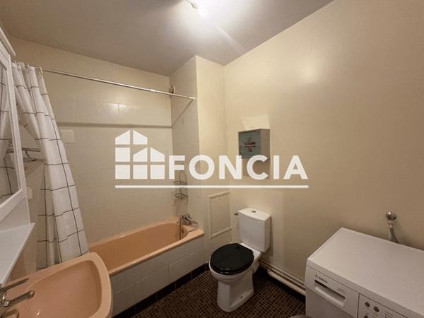Location Appartement 2 pièces 44.09 m² - Tours 37000
