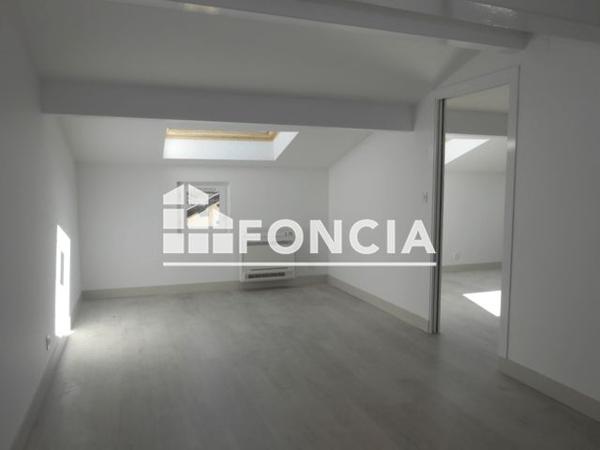 Location Appartement 2 pièces 36.92 m² - 4 RUE DU BOIS Trevoux 01600