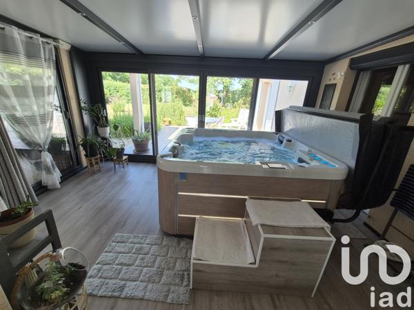 Maison à vendre 5 pièces 117 m² Saint-Yrieix-sur-Charente