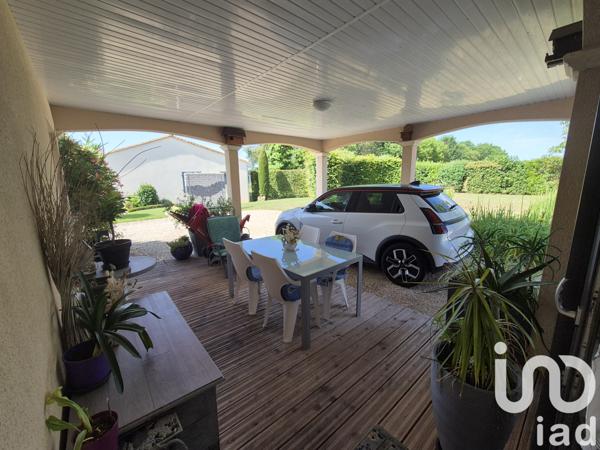 Maison à vendre 5 pièces 117 m² Saint-Yrieix-sur-Charente