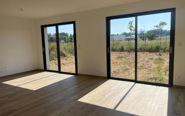 Maison à vendre    5 pièces • 104,23 m2 Bourg-en-Bresse