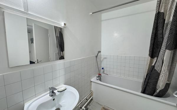 Appartement à vendre    2 pièces •  Aulnay-sous-Bois