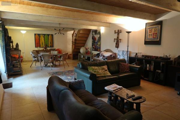 Maison à vendre à Pont-de-Buis-lès-Quimerch dans le Finistère (29590), ref : 1971