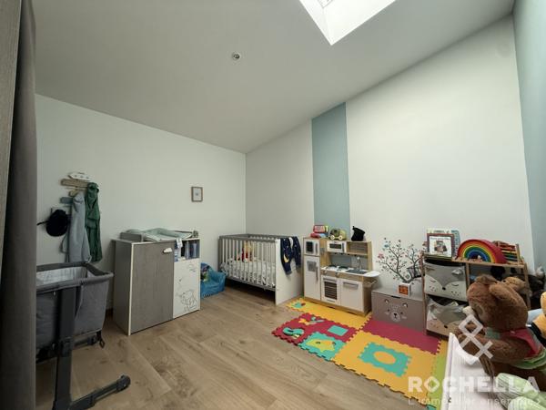 Surgères, maison en pierre rénovée, 4 Chambres