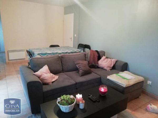 Appartement à louer 2 pièces 53.3m²