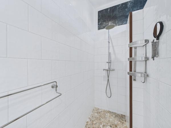 Appartement à vendre 1 pièce NARBONNE (11)