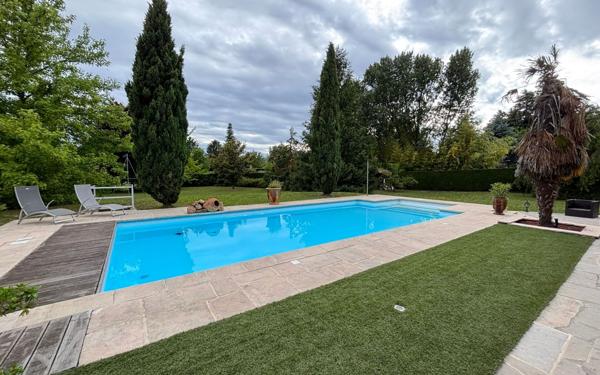 Maison à vendre    7 pièces • 206,50 m2 Fontaines-Saint-Martin