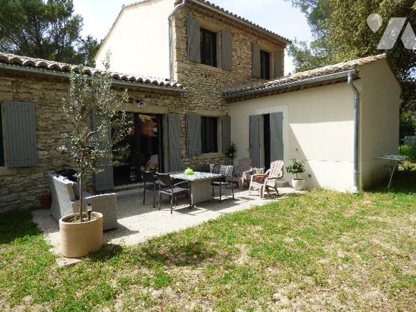 A Vendre sur GRIGNAN, belle villa construite en 2024, dans quartier calme, terrain piscinable