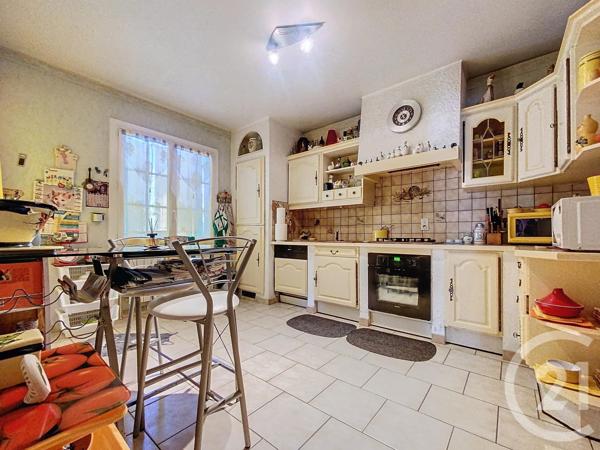 Maison à vendre  4 pièces - 118 m2 BAGNOLS SUR CEZE - 30