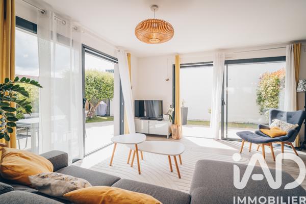 Maison à vendre 5 pièces 108,83 m² Saint-Sébastien-sur-Loire