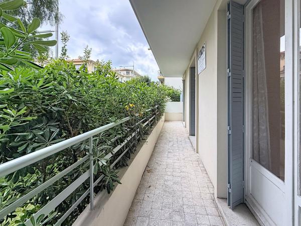 Appartement à NICE (06100)