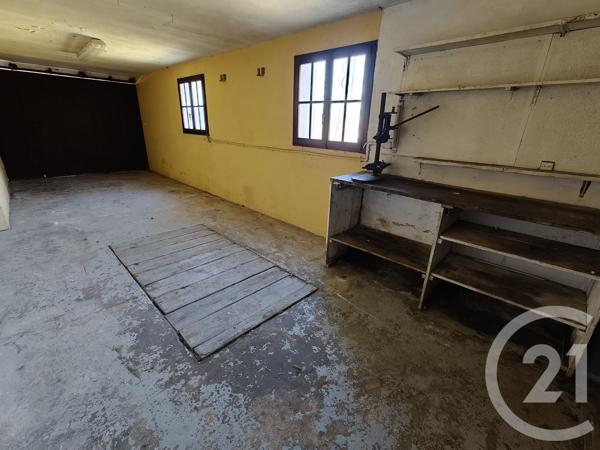 Maison à vendre  4 pièces - 88 m 2   MARSEILLE  - 13009