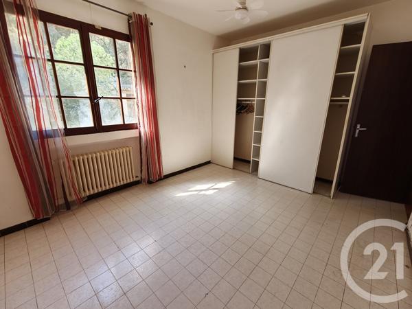 Maison à vendre  4 pièces - 88 m 2   MARSEILLE  - 13009