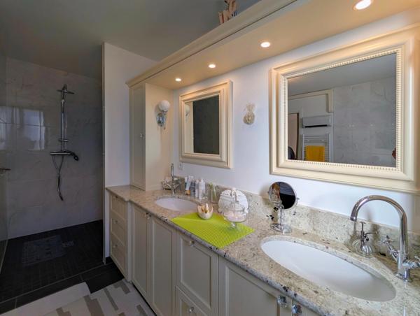 Appartement à vendre 4 pièces ARCACHON Centre (33) de 132m2