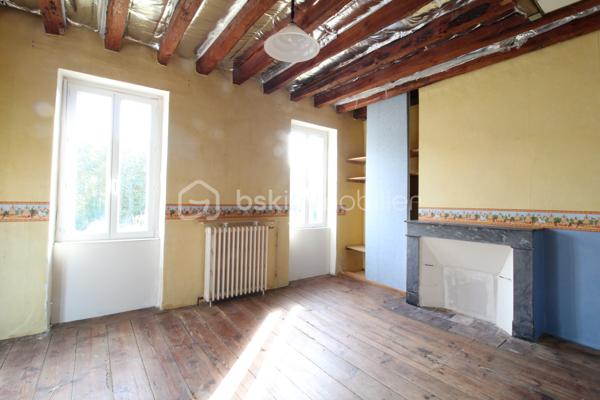 Maison en pierre de 270 m²