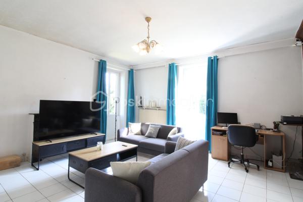 Maison en pierre de 270 m²