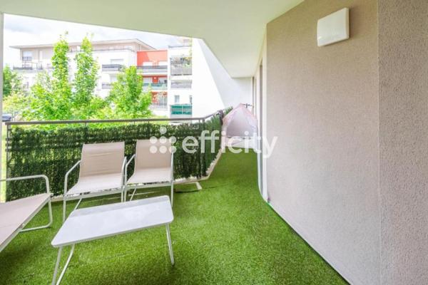 Appartement
         3 pièces
        - 64 m² 175 000 € *