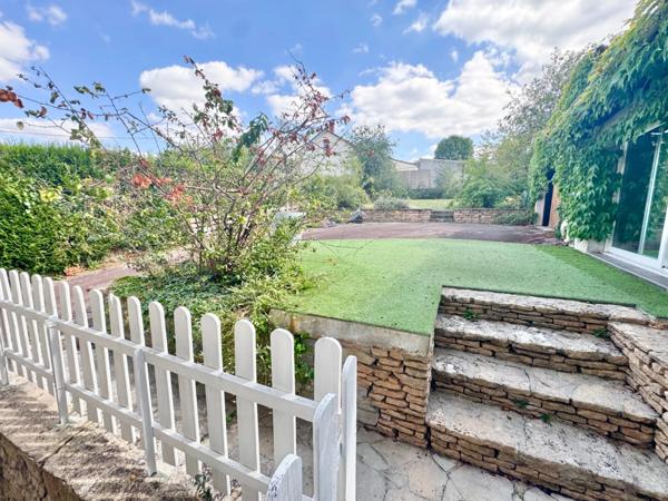 Maison à vendre 7 pièces MONTCEAU LES MINES (71)