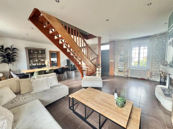 Maison à vendre 7 pièces MONTCEAU LES MINES (71)