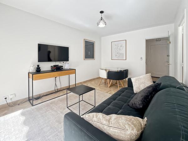 Location meublée à l'année : Bel Appartement Cannes 2 pièce(s) 34.51 m2