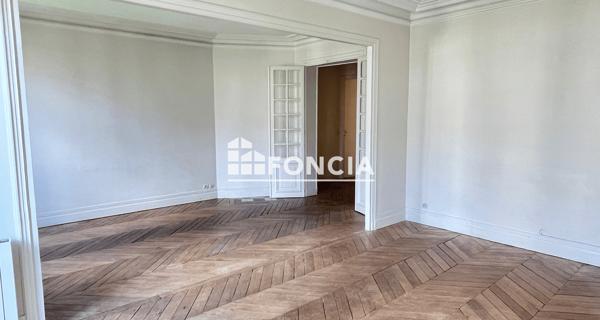 Location Appartement 3 pièces 52.36 m² - Paris 75004