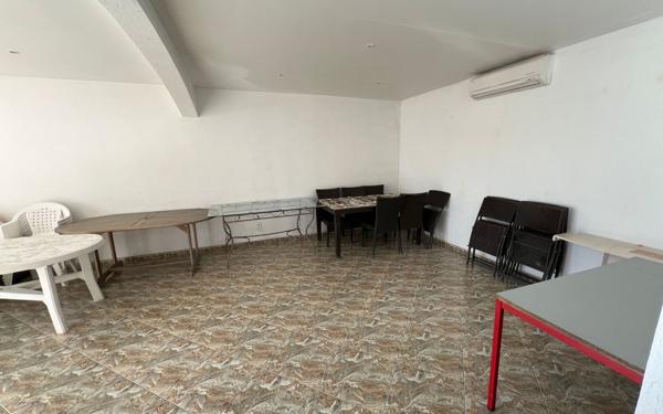 Maison à vendre    9 pièces •  Tarascon