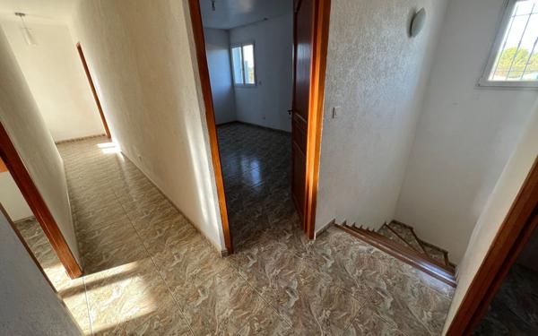 Maison à vendre    9 pièces •  Tarascon