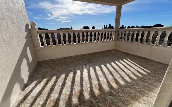 Maison à vendre    9 pièces •  Tarascon