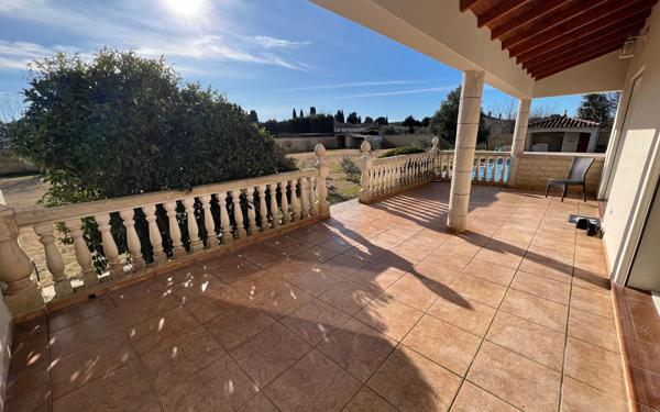 Maison à vendre    9 pièces •  Tarascon