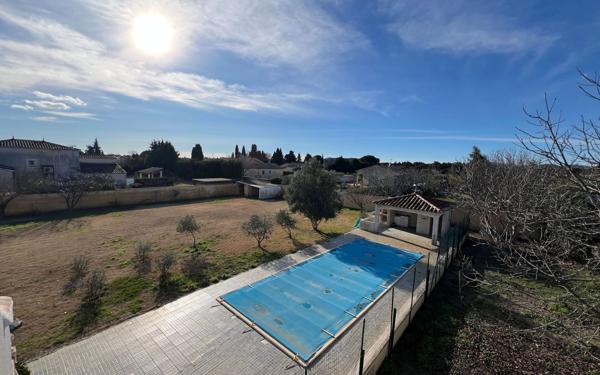 Maison à vendre    9 pièces •  Tarascon