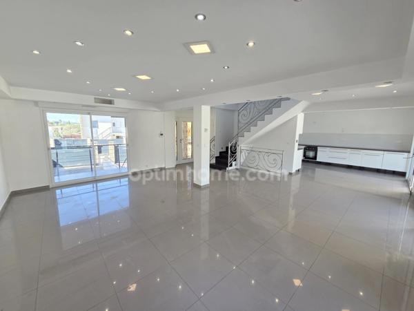 Maison Contemporaine d'Exception - 204 m2 - 9 pièces / 5 Chambres - Piscine et Géothermie