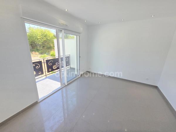 Maison Contemporaine d'Exception - 204 m2 - 9 pièces / 5 Chambres - Piscine et Géothermie